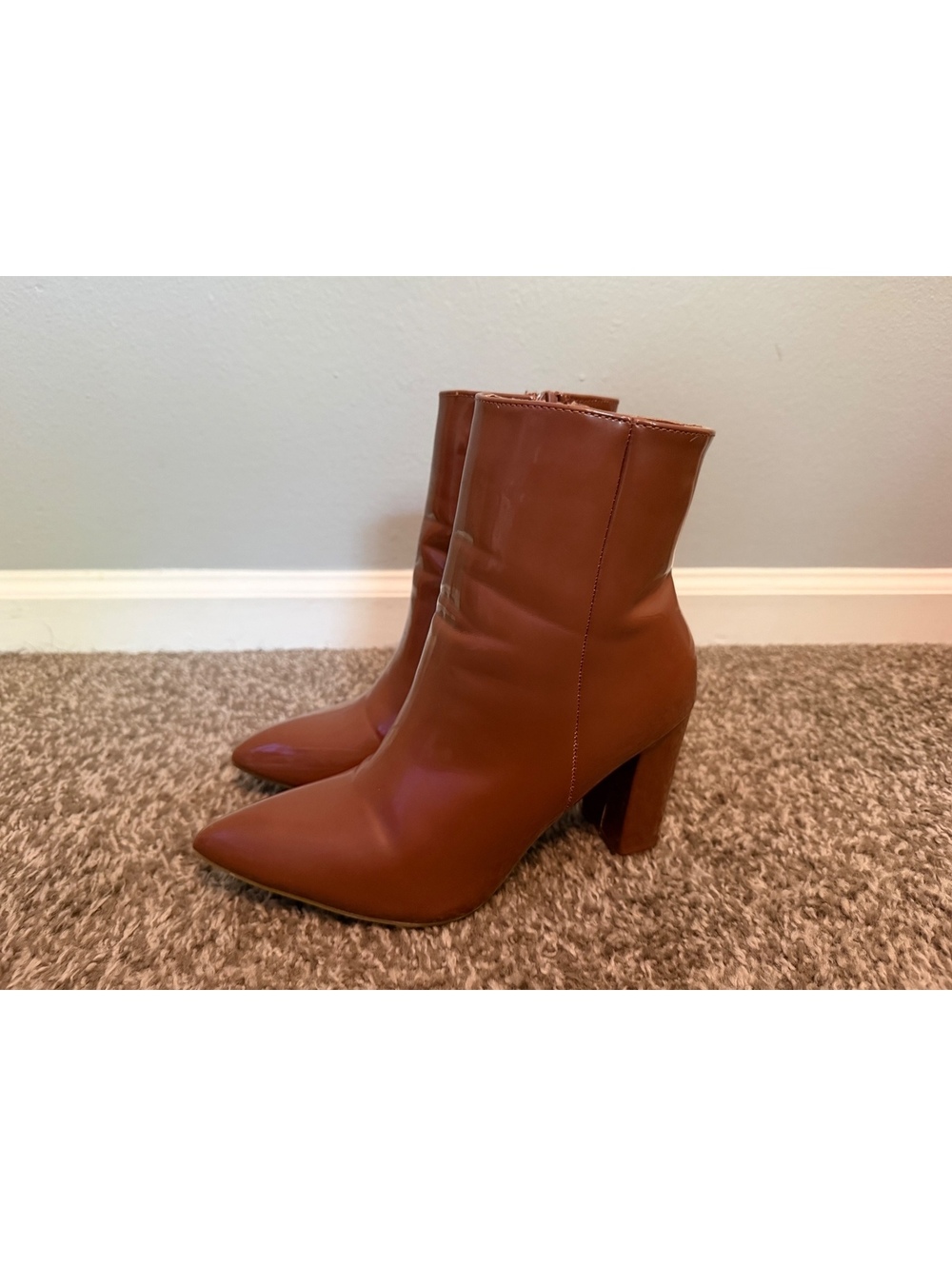 Top Moda Faux Leather Chunk Heel Ankle Boot Women’s 7